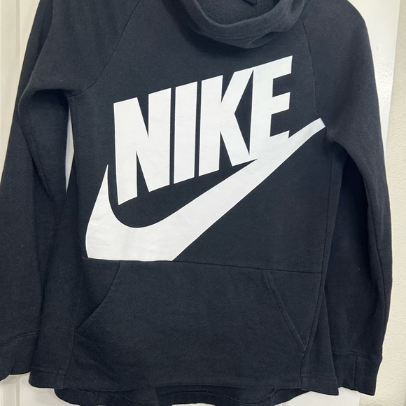 Nike sweatshirt - Picture 3 of 7